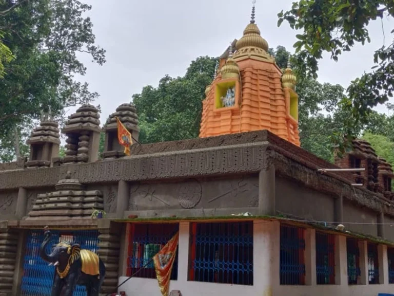 Jhadeswar Temple Bastar - Beautiful Bastar